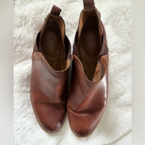 Sofft Bryanne Leather Chelsea Ankle Boots Size: 10M - Picture 3 of 9